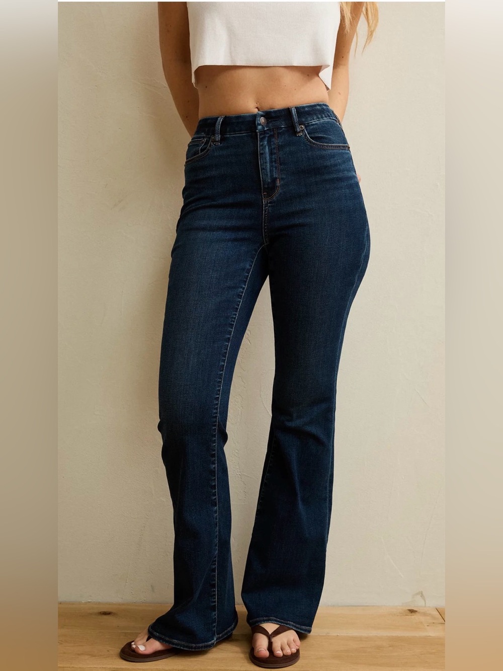 NWT American Eagle Super High Rise Curvy Flare